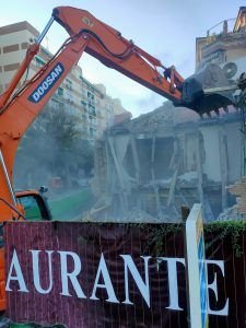 Demolición del restaurante el Ventorrillo